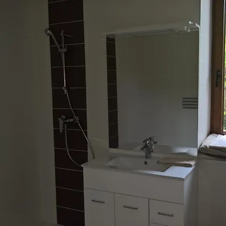 L'echappee Belle 3*